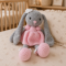 Peluche lapin en robe