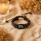 Bracelet loup ajustable en cuir inclus dans le coffret Oracle des Loups